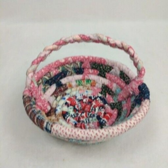 Lot Of 6 Vintage Handmade Fabric Rope Baskets Quilt Remnant Patterns‎ BOJO - Picture 3 of 16